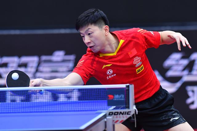 也不禁让人 也不禁让人